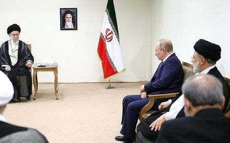 Gedung Putih Sebut Kunjungan Presiden Putin ke Iran Menunjukkan Betapa Terisolasinya Rusia