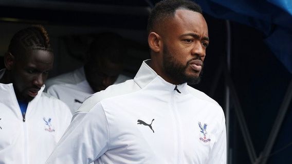 Absen Lawan Brighton, Penyerang Crystal Palace Jordan Ayew Ternyata Positif COVID-19