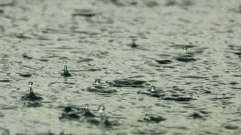 BMKG天气预报：谨防中到大雨与强风