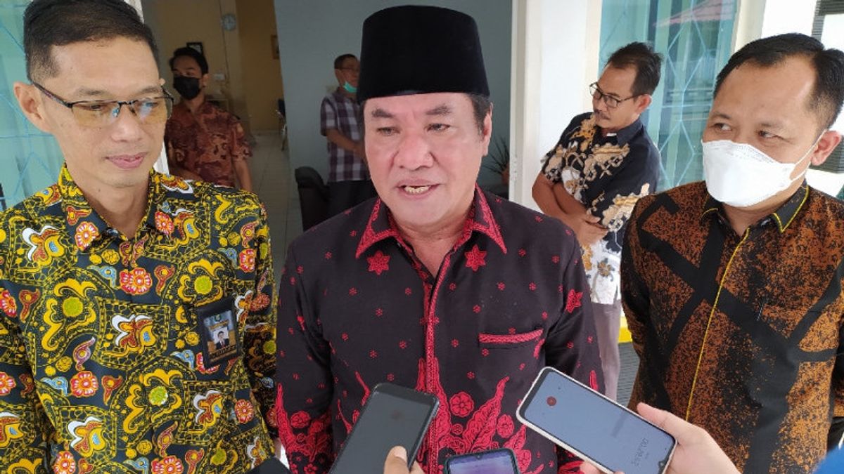 COVID-19 Cases Soar, Bengkulu Deputy Governor Jon Cancels His Son's Wedding