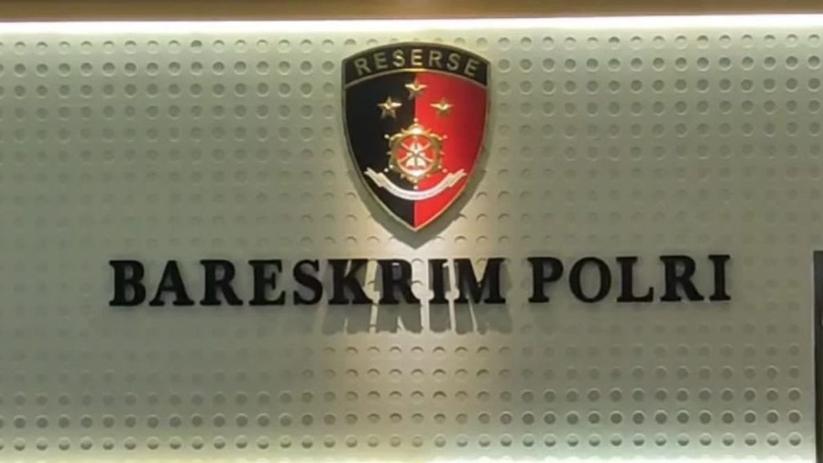 Bareskrim Polri Study Case Files For Changing The Constitutional Court Judge's Decision