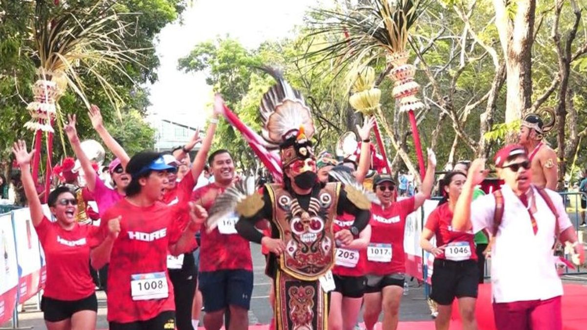 ボロブドゥールマラソンは観光都市としてバリからの参加者をターゲットにしています