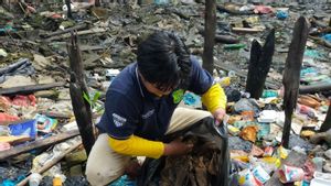 Ini Dia Biang Keladi Bau dan Penyumbatan Drainase di Tanjungpinang