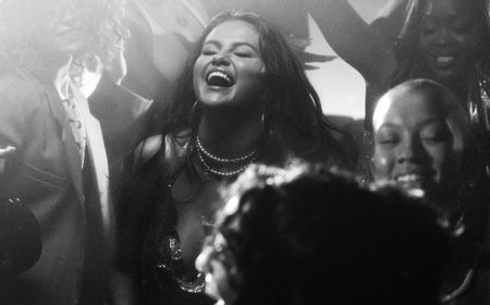 Bantahan Selena Gomez Soal Rumor Lagu Single Soon tentang The Weeknd