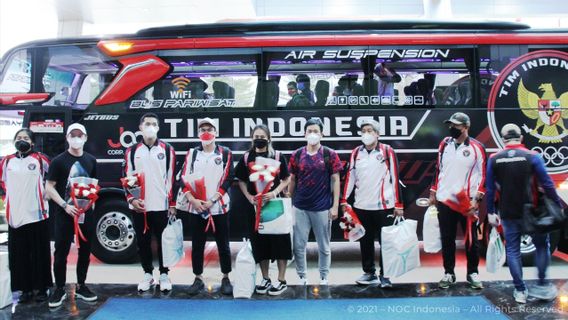 The Indonesian Contingent Returns Home From The 2020 Tokyo Olympics