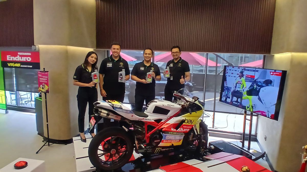 Pertamina Lubricants在雅加达正式推出“Enduro x Fastron Lounge”,配备两台世界级模拟器