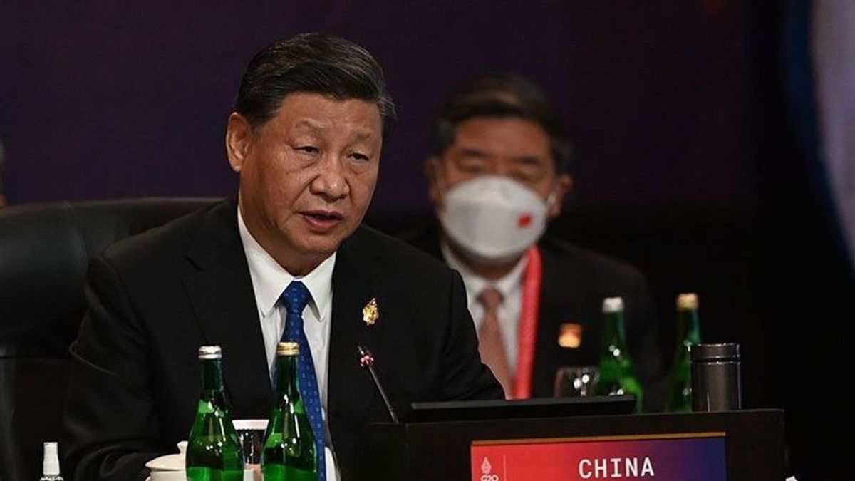 الرئيس شي جين بينغ يلتقي مسؤولي الاتحاد الأوروبي