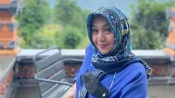 Sahabat Ungkap Perjuangan Dina Mariana Lawan Kanker Dinding Rahim