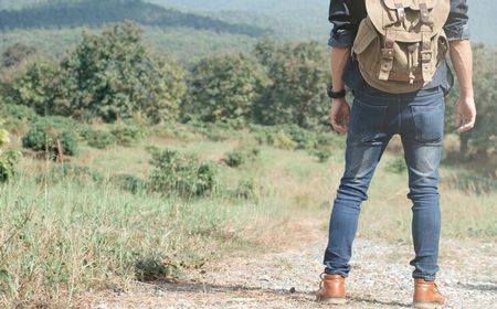 Outfit ke Bromo yang Stylish, Beserta Perlengkapan yang Perlu Dibawa