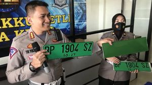 Terlihat Mencolok, Ketahui Arti Plat Nomor Kendaraan Hijau dan Peruntukannya
