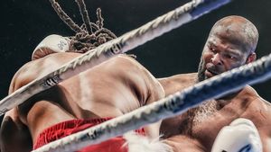 Kingsley Ibeh Ingin Lawan Anthony Joshua