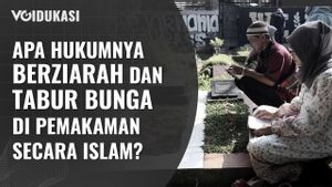 VIDEO VOIdukasi: Apa Hukumnya Berziarah dan Tabur Bunga di Pemakaman Secara Islam?