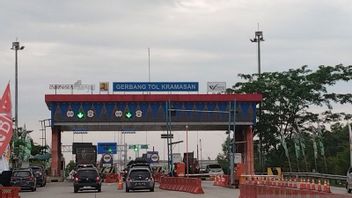 Palembang Welfare Toll Road Starts Crowded Backflow Vehicles To Java Island