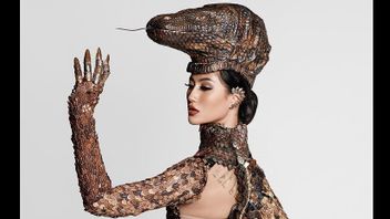  Costume Komodo Pesant 136 Kg Ayu Maulida à Miss Univers 2020 Qui Fait Chair De Poule Warganet