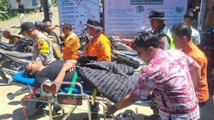 Pendaki Hipotermia di Pos 5 Pendakian Gunung Slamet Dievakuasi Tim SAR