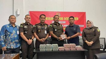 东亚齐检察官办公室从毒品囚犯那里获得10亿印尼盾的罚款