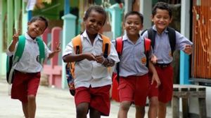 Starting July 2025, Banyuwangi People's School Receives 100 Students From Poor Families