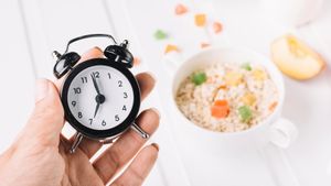Kapan dan Bagaimana Sebaiknya Makan Malam Sebelum Tidur? Ikuti 5 Tipsnya