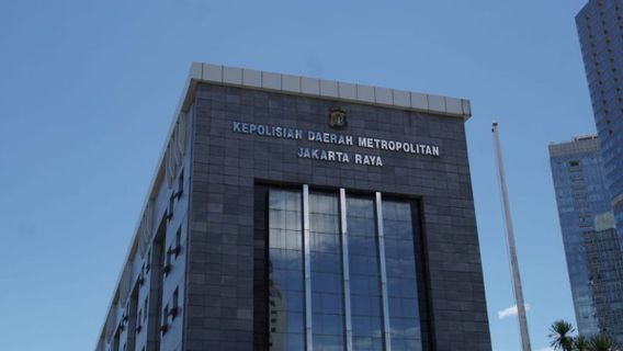 أبلغ Ade Armando و Abu Janda إلى Polda Metro بشأن مقطع فيديو JK