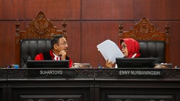 صدمت اللجنة الثالثة في مجلس النواب اسم سوهارتويو رئيس المحكمة العليا غير الشرعي