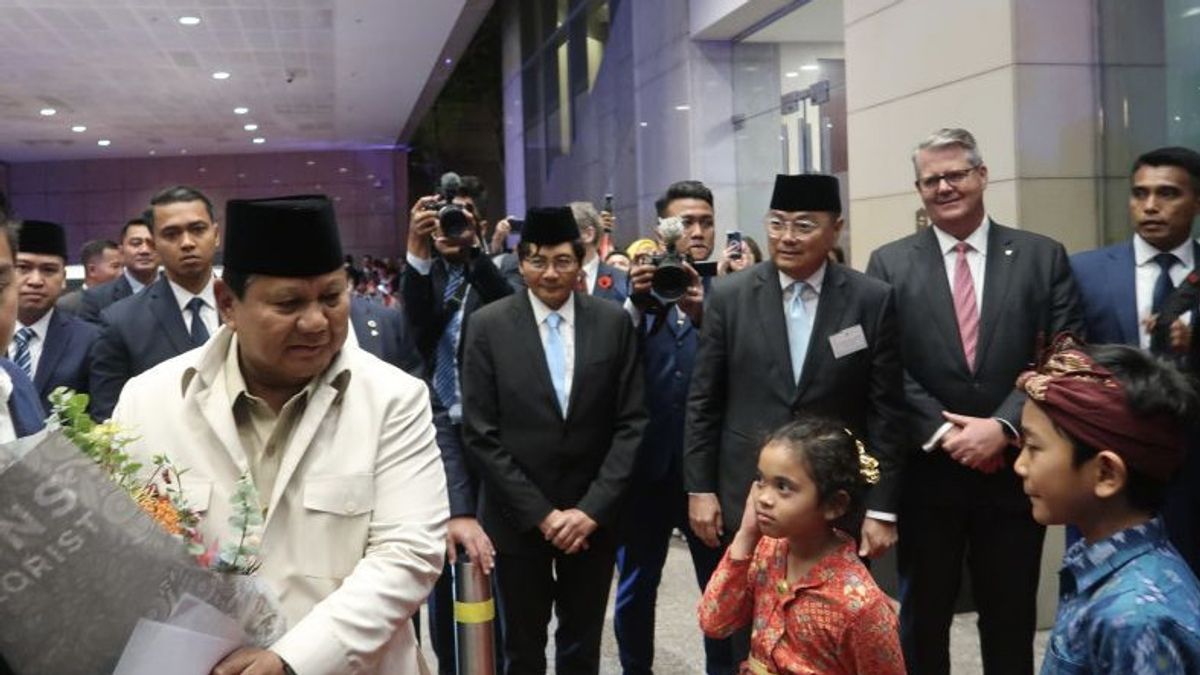 Prabowo Disambut Diaspora di Sydney yang Nyanyikan "Indonesia Raya"