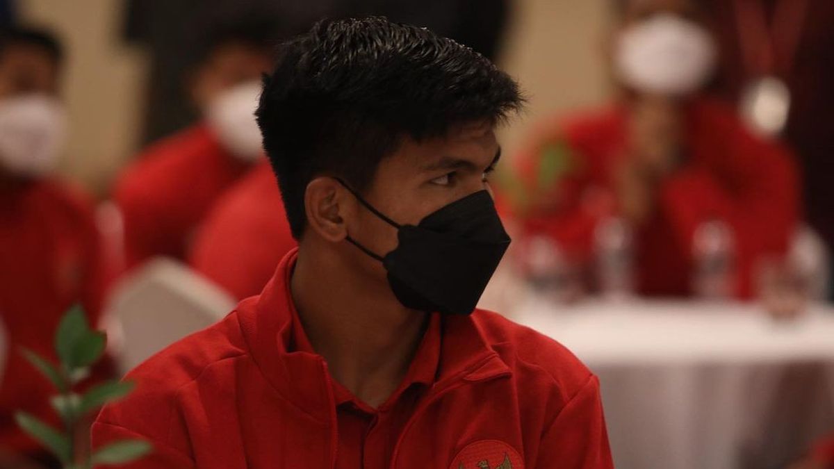 教练申泰勇确保印尼U-20门将卡希亚·苏普里亚迪的状况良好