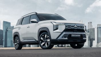 Destinator Mitsubishi prouve que les voitures grandes ne sont pas toujours lourdes