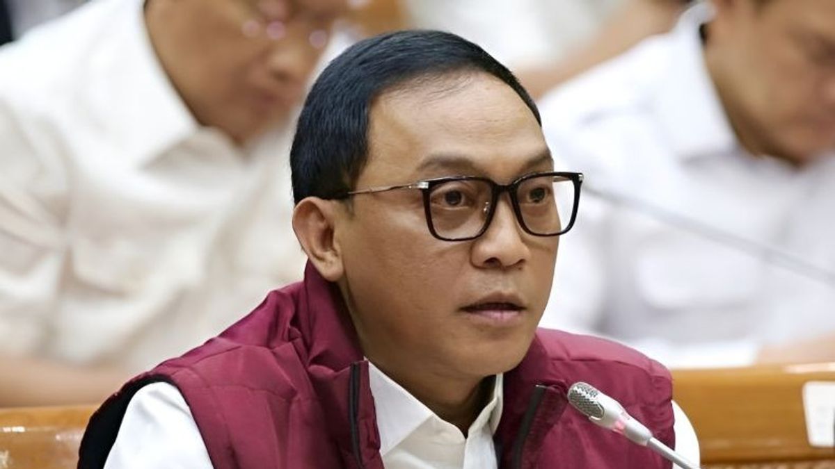 ココ・エルヴィンの不法資金の痕跡は解明され、ビマの元警察署長は尋問された