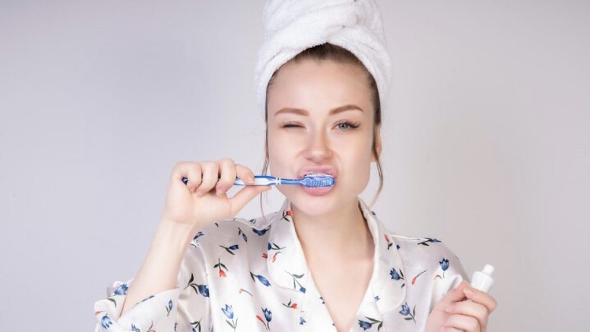 Often Nausea when Brushing Teeth? Here's the Cause and the Solution
