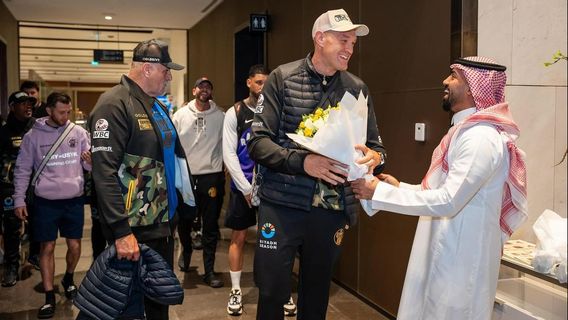 Tyson Fury atterrira en Arabie Saoudite avant le duel contre Oleksandr Usyk