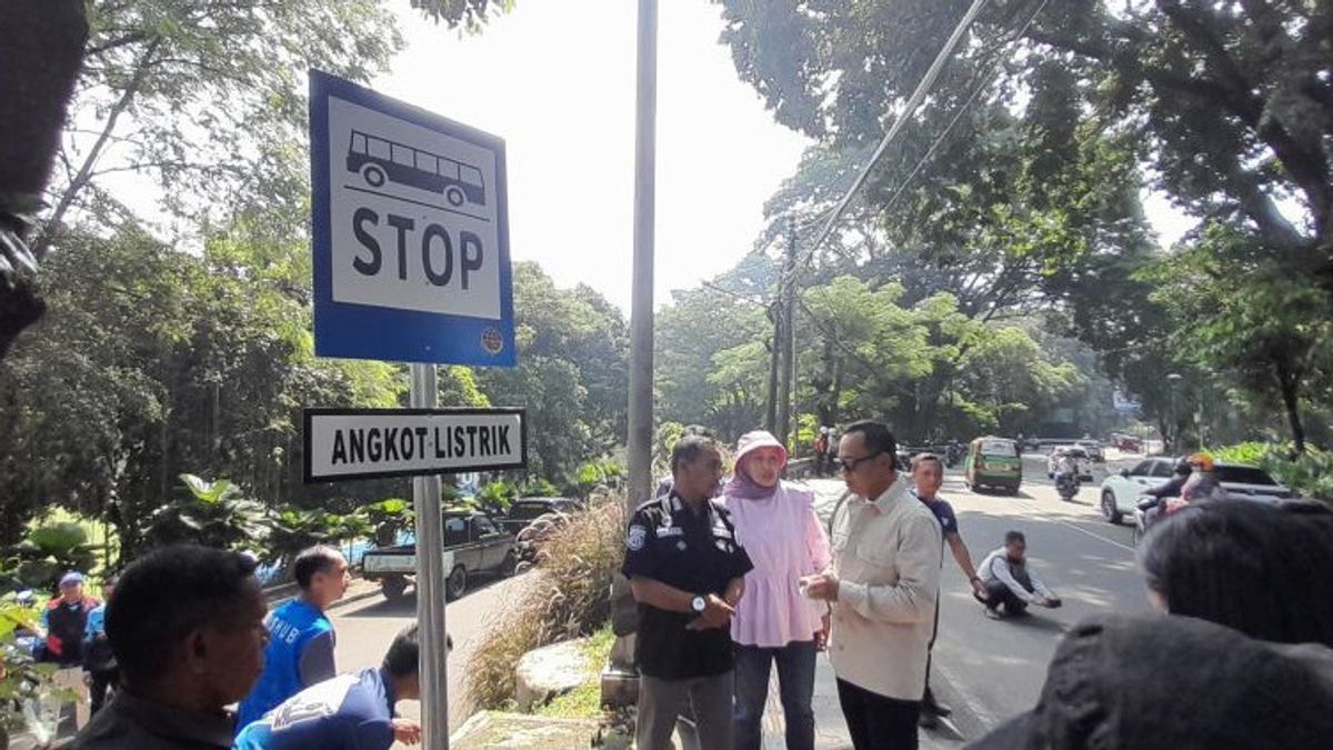 Bogor City Government Installs Rambu Dismissal Of Electric Angkot