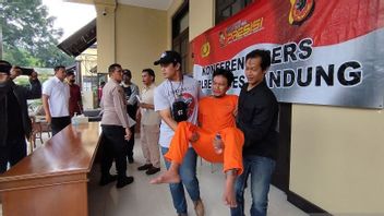 <i>Dorrr</i>! BS Alias Kadal Pelaku yang Tewaskan Iqbal Sentana di Bandung Lumpuh Ditembak Polisi
