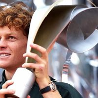 Jannik Sinner Ukir Sejarah usai Bungkam Alexander Zverev di Final Madrid Open 2026