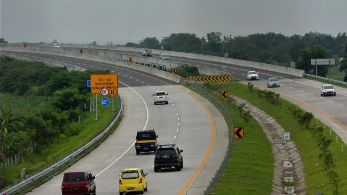 スラバヤ-モジョケルト・マウ有料道路は7月9日に運行する、詳細を確認する