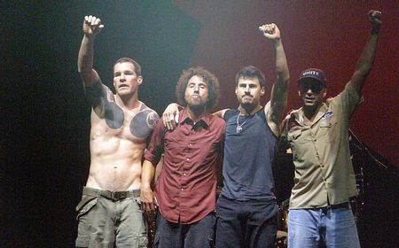 Memori Hari Ini, 18 OKtober 2000: Zack de la Rocha Keluar dari Rage Against the Machine