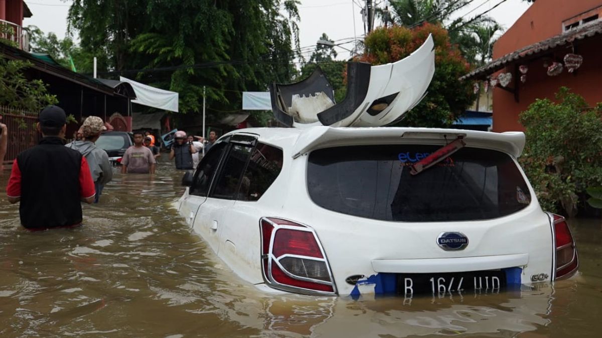 Perusahaan Asuransi Harus Lebih Proaktif Tangani Proses Klaim Terdampak Banjir