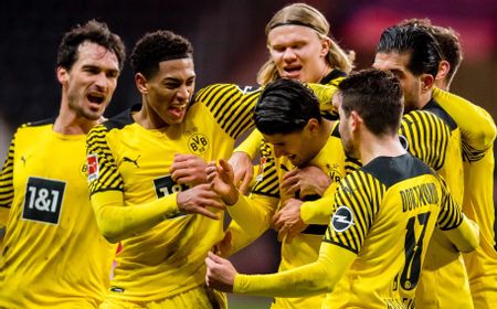 Dortmund Comeback Dramatis, Pukul Frankfurt 3-2