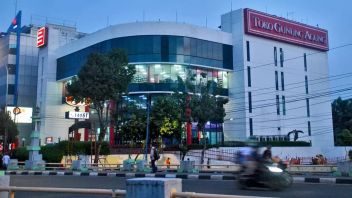 Gunung Agung Bookstore Management Denies Layoffs Of 350 Employees