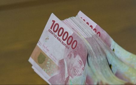 Rupiah Akhir Pekan Dibuka Melemah 10 Poin ke Rp14.725 per Dolar AS