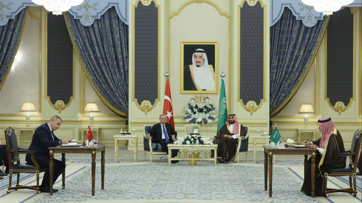 President Erdogan Meets Crown Prince Of MBS: Saudi Arabia Buys Drones, Turkey Records The Largest Defense Export Contract Record