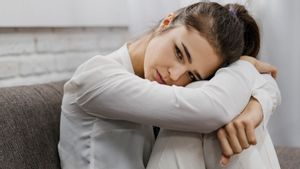 7 Tahapan Emosi saat Beradaptasi dengan Duka Menurut Psikologi