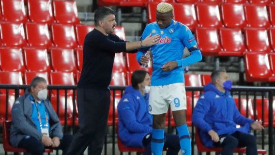 Cedera Kepala, Striker Napoli Osimhen Tertahan di RS Bergamo