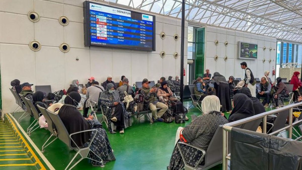 Kemenhaj: Sejak 28 Februari, 6.047 Anggota Jemaah Umrah telah Kembali ke Indonesia