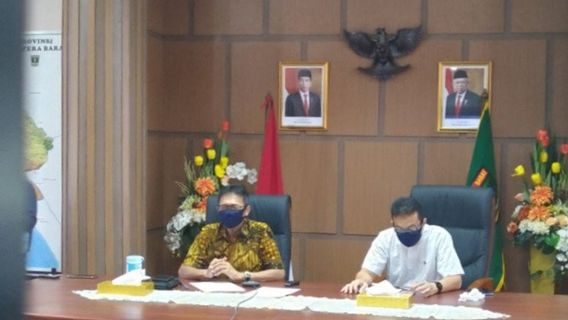  Gubernur, 12 Bupati dan 7 Wali Kota di Sumbar Tak Menolak Divaksin COVID-19