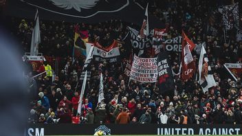 Manchester United Supporters Plan to Protest After the Club Becomes a Laughing Stock