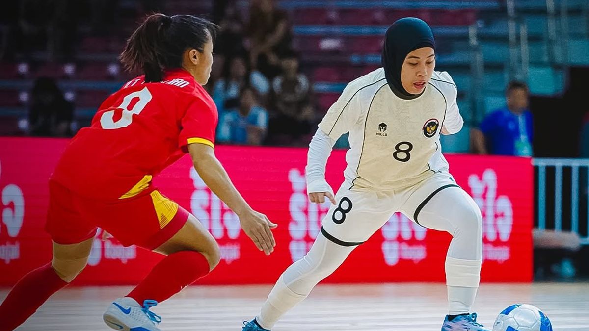 Bien qu'il ait perdu contre le Vietnam, l'équipe nationale de futsal féminin indonésienne a remporté l'argent historique aux Jeux de l'ASEAN 2025