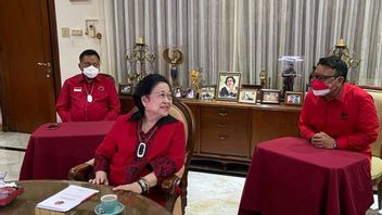 Éducation Ouverte Des Cadres Du PDIP Madya, Megawati: Continue De Brûler Comme Un Feu Qui Ne S’éteint Jamais