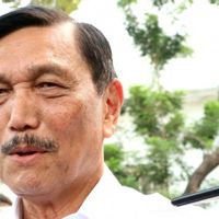 Luhut Ungkap Digitalisasi Bantuan Sosial Dapat Kurangi Kemiskinan hingga 34 Juta Jiwa