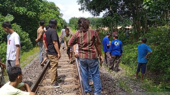 Sudah Dievakuasi Polisi, Warga Sebut Korban Tabrakan Kereta Api Expres di OKU Mengalami Depresi