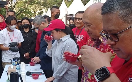 Puan Maharani: Kopi Bisa Jadi Suvenir untuk Tamu, Mari Dukung Petani Indonesia!